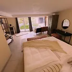 Layal Exclusive 2 Floor House With Terrace Дом отдыха